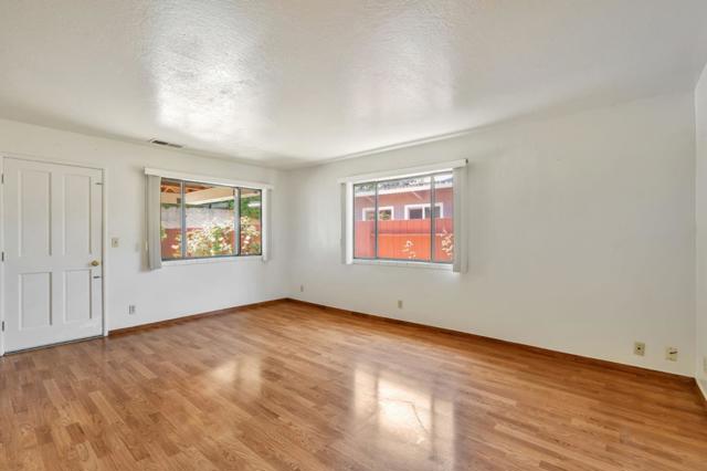 Image 19 of 41 For 948 Olive Avenue
