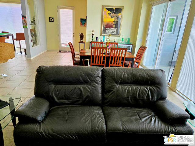 4945 Frey Way, Palm Springs CA: https://media.crmls.org/mediaz/c3129128-756d-4943-9d8a-15074b1a36c8.jpg