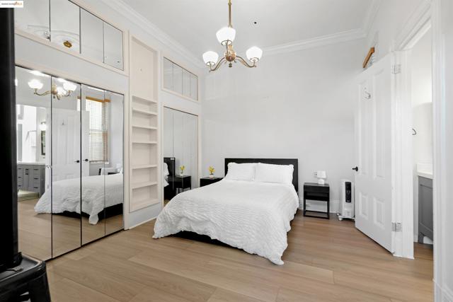 2654 Bush St, San Francisco CA: https://media.crmls.org/mediaz/c312df2d-de56-402b-a723-c34379e83929.jpg