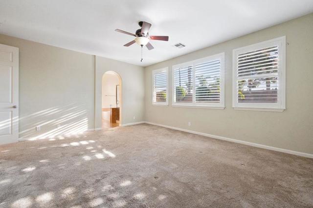 11447 Mirage Drive, Chowchilla CA: https://media.crmls.org/mediaz/c314de83-2a64-4f6b-9197-ddd134438795.jpg