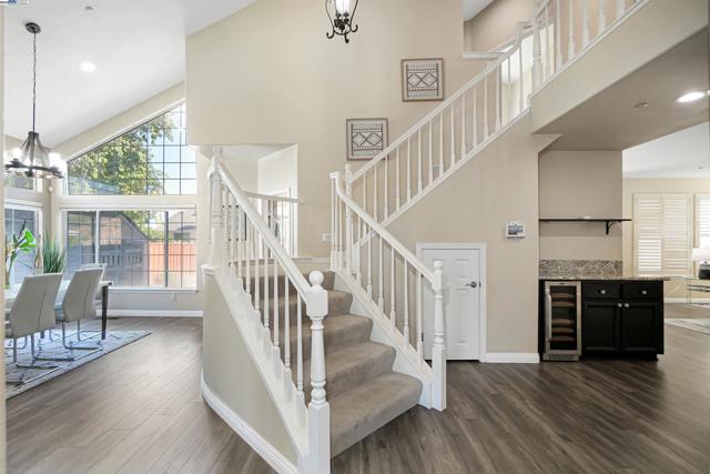 3473 Edinburgh Dr, Livermore CA: https://media.crmls.org/mediaz/c3154f56-db26-49ea-b41b-fb247d8fa97f.jpg