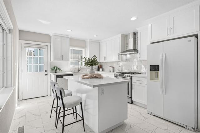 1508 W Hedding Street, San Jose CA: https://media.crmls.org/mediaz/c315f4f6-4a8d-4c4f-96f0-716890321966.jpg