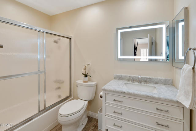 15939 Ada Street, Canyon Country CA: https://media.crmls.org/mediaz/c316bc9c-8cc2-485a-91a3-1403da9da931.jpg