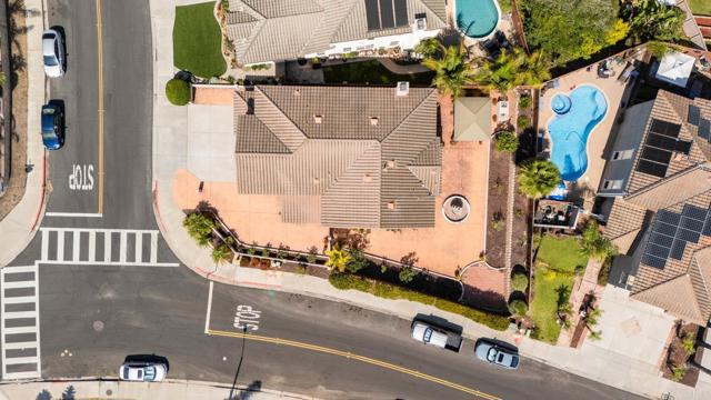 Detail Gallery Image 6 of 14 For 1279 via Escalante, Chula Vista,  CA 91910 - 5 Beds | 4 Baths