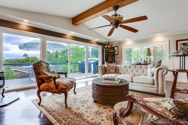 2293 Alta Vista Drive, Vista CA: https://media.crmls.org/mediaz/c3183010-1888-4796-ae53-60b1caeec064.jpg