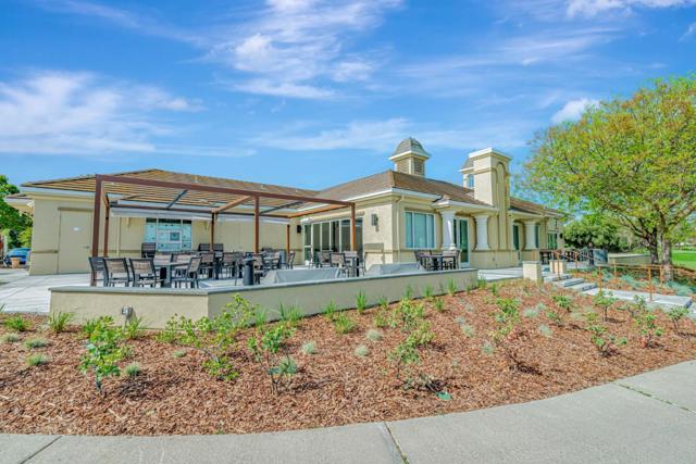 782 Oakhill Way, Rio Vista CA: https://media.crmls.org/mediaz/c3184eea-b179-471a-b2d9-efada01d0aa5.jpg