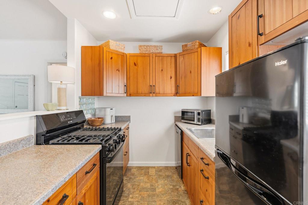 215 Lolita Street - photo 10
