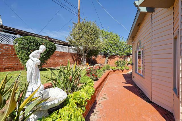 Detail Gallery Image 38 of 62 For 4350 68th Street, La Mesa,  CA 91942 - 3 Beds | 2 Baths