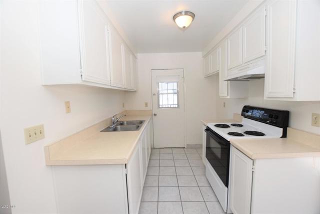 Detail Gallery Image 4 of 17 For 2670 Victoria Ave, Port Hueneme,  CA 93041 - 2 Beds | 1 Baths