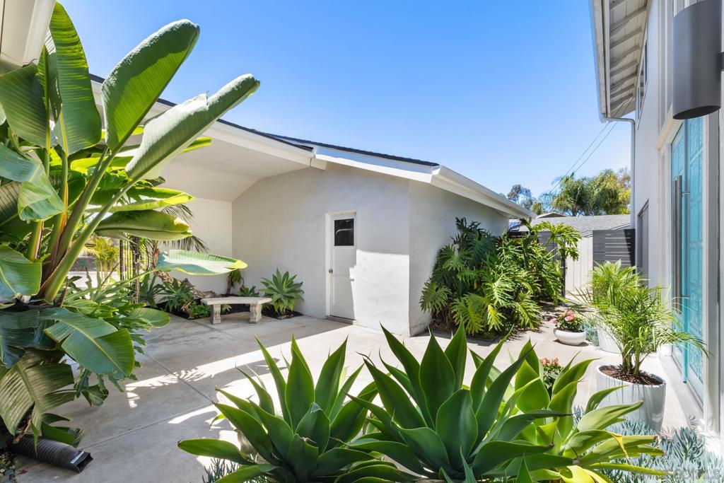 5996 Bounty Street - photo 12