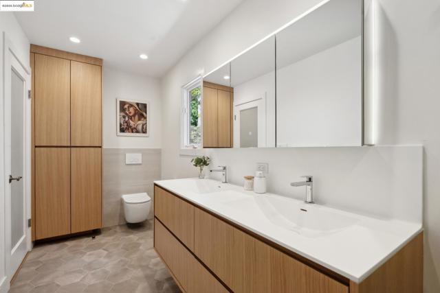 260 Alvarado Rd, Berkeley CA: https://media.crmls.org/mediaz/c31b0d27-f3e7-4e84-9ab0-cee9d618ffcb.jpg