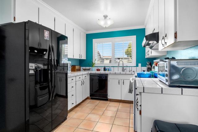 176 Crestview Court, Watsonville CA: https://media.crmls.org/mediaz/c31ce42e-2635-48e6-b801-f277dbaa4d01.jpg