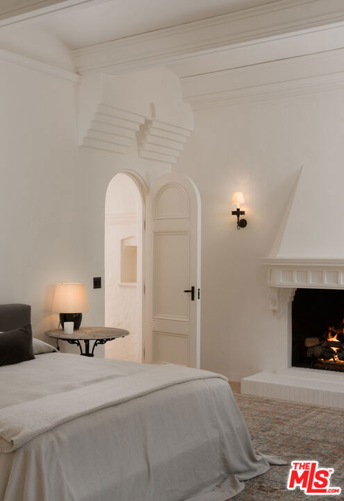 Primary suite