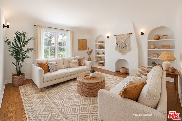6233 W 6th Street, Los Angeles CA: https://media.crmls.org/mediaz/c31e7b1f-710e-4c01-8423-0f09cf9809ea.jpg