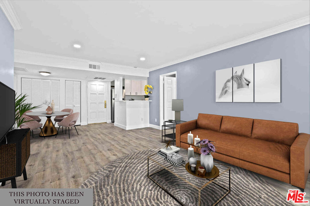 1527 9th Street #202