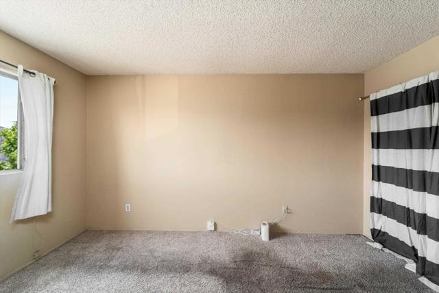 4643 Cherokee Avenue, San Diego CA: https://media.crmls.org/mediaz/c31f8e26-c36b-4f1e-a04f-e2ccc5aadc90.jpg