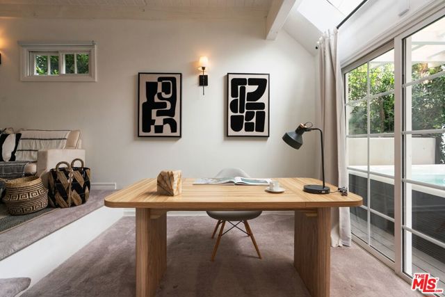3011 Clune Avenue, Venice CA: https://media.crmls.org/mediaz/c321ba89-f53e-4b4e-8d75-f1b1fd70701a.jpg