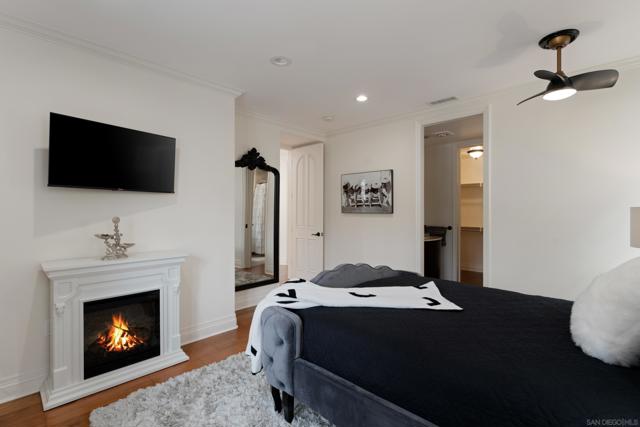 1045 Van Nuys St., San Diego CA: https://media.crmls.org/mediaz/c322c6c4-391d-4c84-b75f-8f7e2d2fdb28.jpg