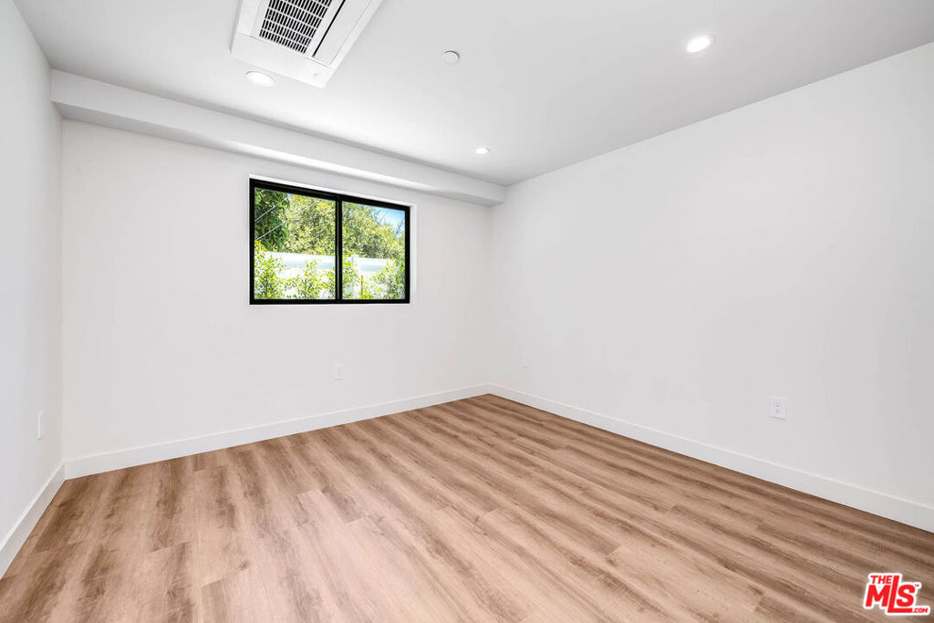 MLS #26855663 image #42