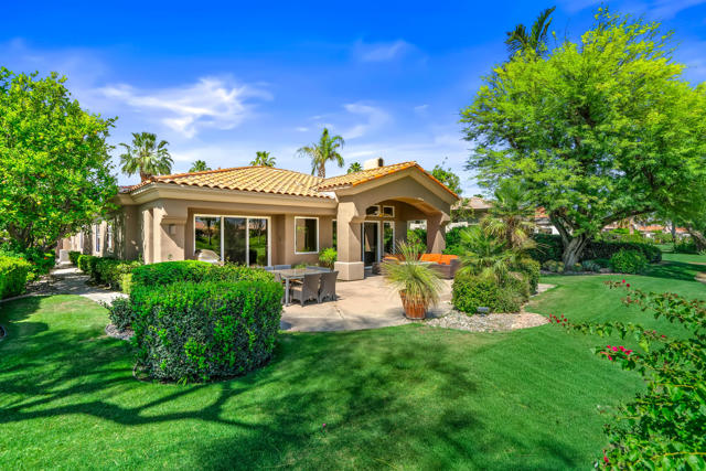 851 Mesa Grande Drive, Palm Desert, CA 92211