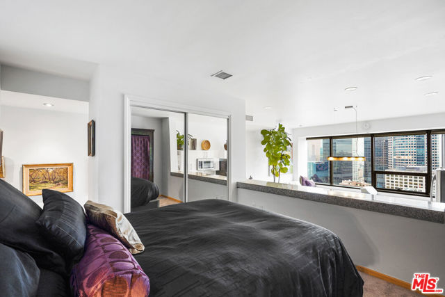 1100 Wilshire Boulevard, Los Angeles CA: https://media.crmls.org/mediaz/c3247b8a-b87c-4266-9f72-5407892d293a.jpg