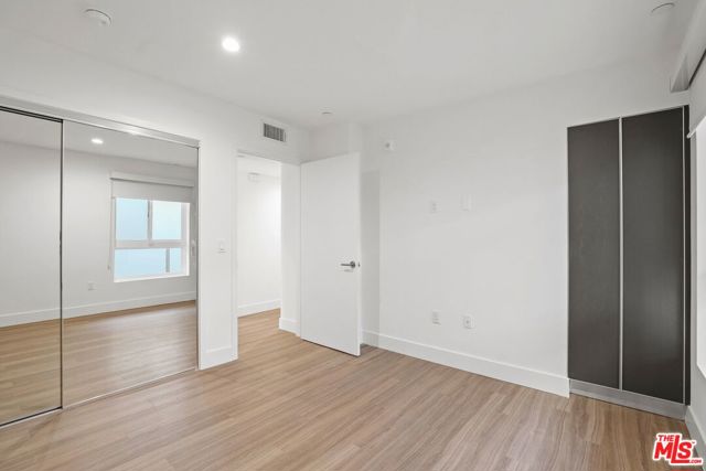 1539 Purdue, Los Angeles CA: https://media.crmls.org/mediaz/c325377e-103f-482f-98d0-6470bd106276.jpg
