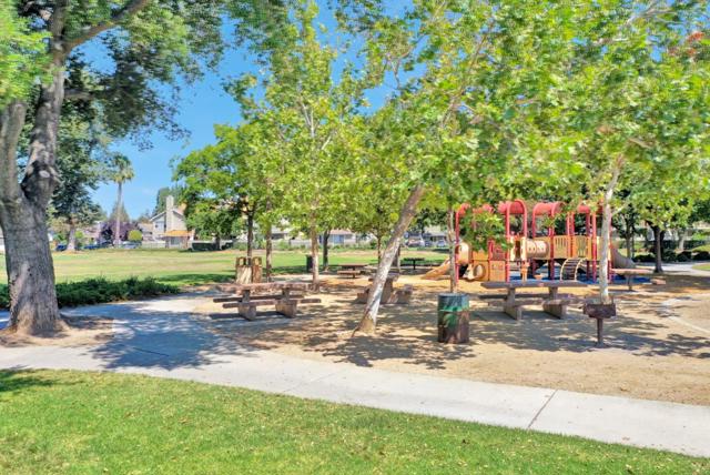 40 Cherry Crest Lane, San Jose CA: https://media.crmls.org/mediaz/c3287737-3774-48e9-b1d0-2c6c2d5b946a.jpg