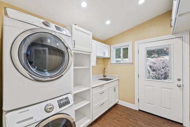 10377 Lake Boulevard, Felton CA: https://media.crmls.org/mediaz/c32a1c5e-f504-4cce-982b-3d2b8764b5c5.jpg