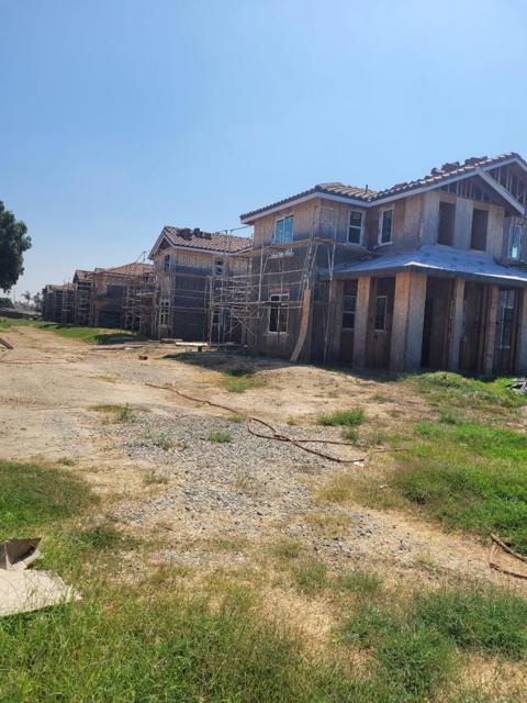 Image 3 of 26 For 11200 Camila Avenue