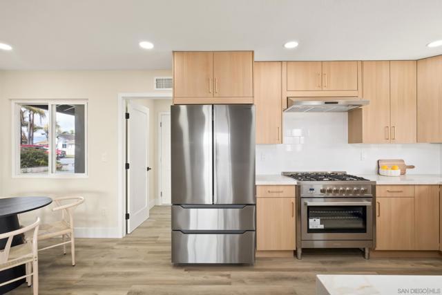 5416 Horse Ridge Way, Bonita CA: https://media.crmls.org/mediaz/c32bbaed-7e9d-41fa-8251-f39744a024b4.jpg