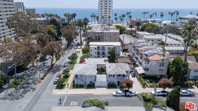 231 California Avenue, Santa Monica CA: https://media.crmls.org/mediaz/c32c3b53-1c41-4a42-aed9-9dfd5d89f469.jpg