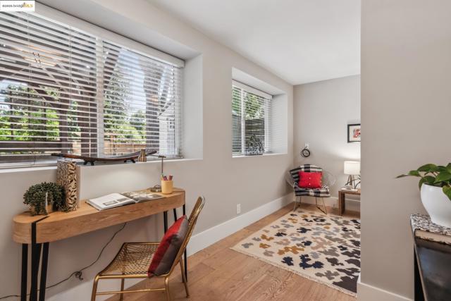 2847 Shasta Rd, Berkeley CA: https://media.crmls.org/mediaz/c32d8b93-e9b6-452b-b982-6c2b6f744498.jpg