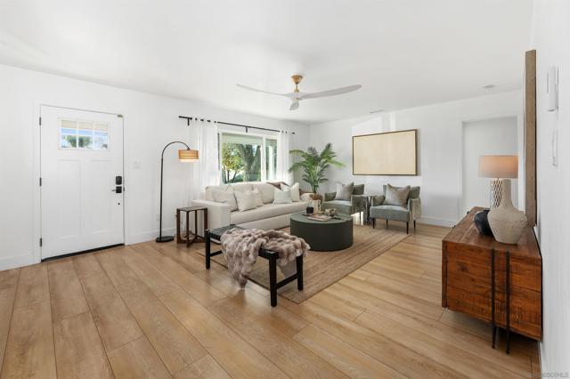 2103 Garfield, San Diego CA: https://media.crmls.org/mediaz/c32e1665-1a8c-43db-9eb3-03c0c6c8f20a.jpg