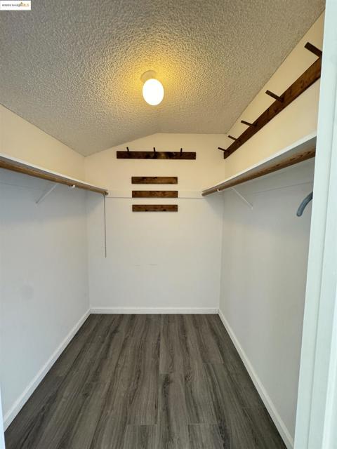 27 Barkley Court, Vallejo CA: https://media.crmls.org/mediaz/c32f34a4-d256-40ce-bde5-f2106aaee238.jpg