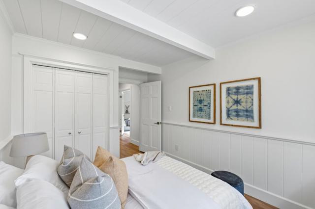 330 Avenue Cabrillo, El Granada CA: https://media.crmls.org/mediaz/c32fbb2a-f5ec-4106-8690-b476d3daf3ea.jpg