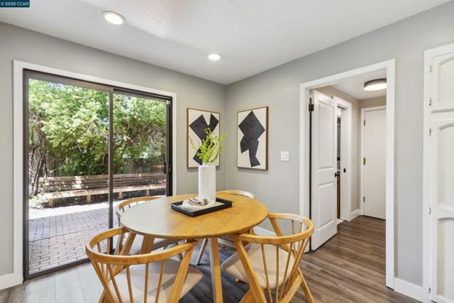 5104 Alhambra Valley Rd, Martinez CA: https://media.crmls.org/mediaz/c3303122-195a-42e5-8fec-3f9518e196f4.jpg