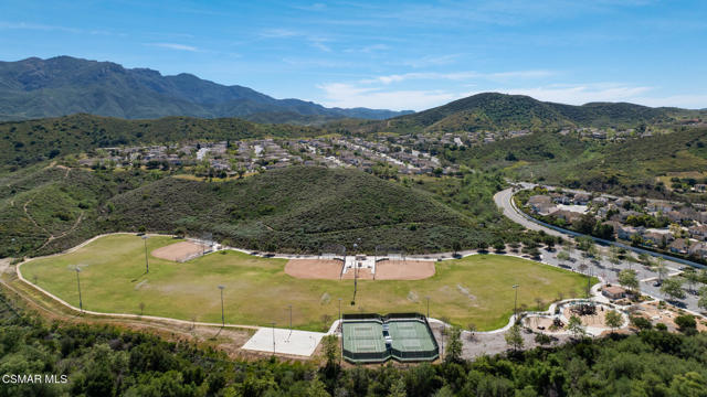 Image 76 of 79 For 4347 Via Entrada