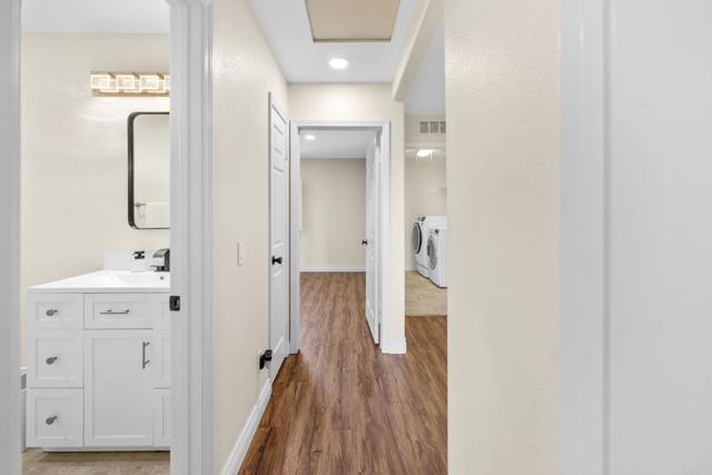 858 Via Barquero, San Marcos CA: https://media.crmls.org/mediaz/c332b558-ae4e-44e6-9a5a-178bfd71aa00.jpg