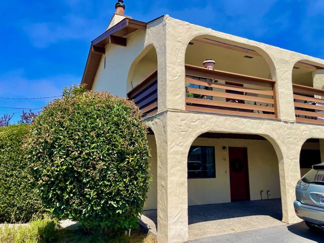 110 Lloyd Court, Aptos CA: https://media.crmls.org/mediaz/c3331ba4-1430-47e3-b0b5-5f9a71d28ff8.jpg