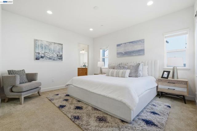 Image 17 of 44 For 8553 Schooner Way