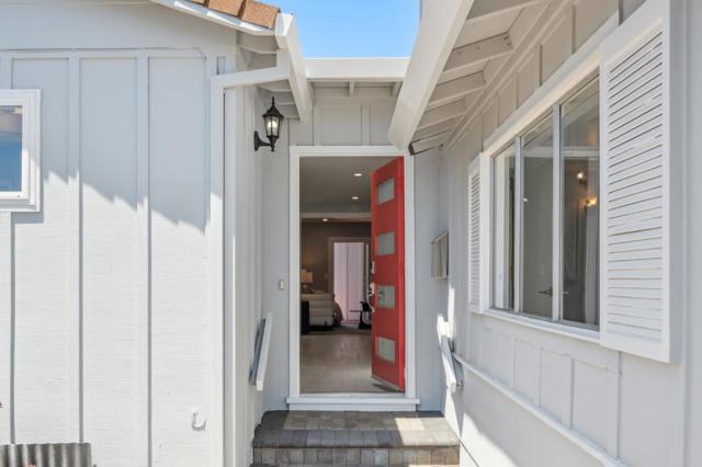 1633 Ark Street, San Mateo CA: https://media.crmls.org/mediaz/c3340d74-cbe3-4d12-a941-6f13696597a9.jpg