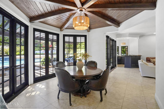 29270 Wagon Road, Agoura Hills CA: https://media.crmls.org/mediaz/c3369e8f-0529-4275-8ff8-6e7935f6fa49.jpg