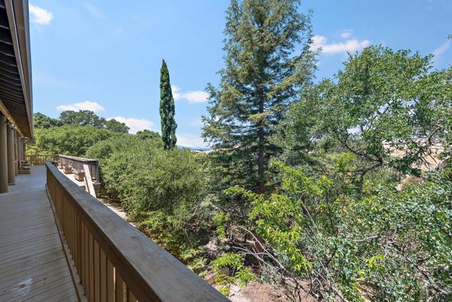 14449 Liddicoat Circle, Los Altos Hills CA: https://media.crmls.org/mediaz/c33710d2-93a1-44b4-b80d-bd3041de01b2.jpg