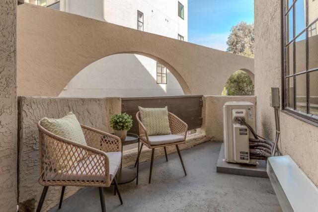 165 Forest Avenue, Palo Alto CA: https://media.crmls.org/mediaz/c3379f00-405a-4d41-9a52-676682c6f2e0.jpg