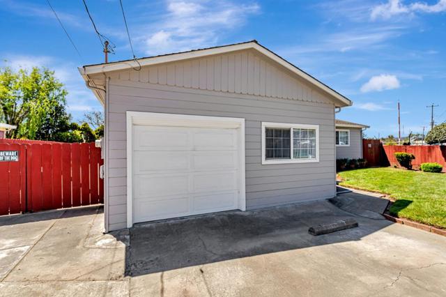 103 Buena Vista Drive, Freedom CA: https://media.crmls.org/mediaz/c337be1d-f1ab-4047-adce-8f6de9c0ca99.jpg