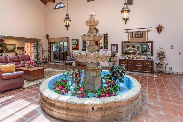 125 Springfield Road, Moss Landing CA: https://media.crmls.org/mediaz/c337f469-5f1c-4bd9-93b9-c8020d19826a.jpg