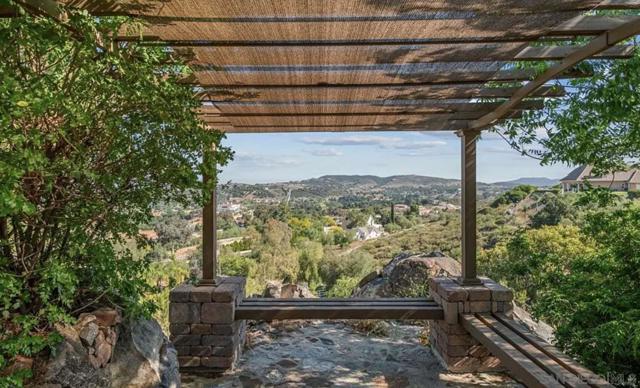 21100 Paseo Montana, Murrieta CA: https://media.crmls.org/mediaz/c339963f-7cac-497a-ad93-db21fa04ea10.jpg