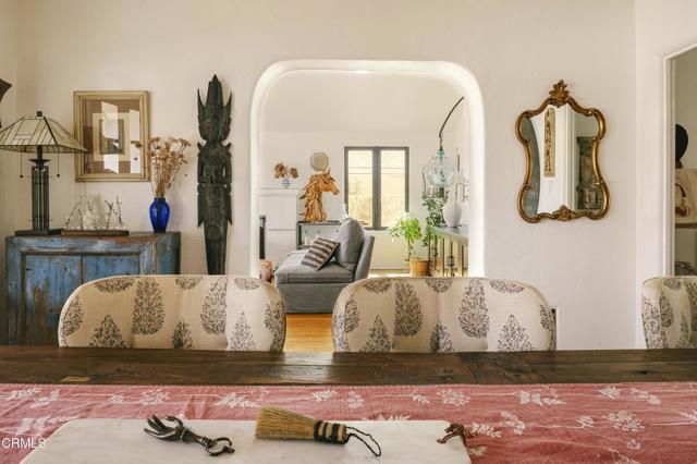 1241 Solita Road, Pasadena CA: https://media.crmls.org/mediaz/c33a4f3b-3738-45e5-bcfb-cc7b56c37892.jpg