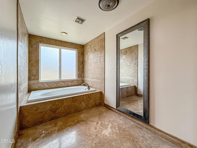 Detail Gallery Image 42 of 52 For 29251 Fountainwood, Agoura Hills_2,  CA 91301 - 4 Beds | 3 Baths