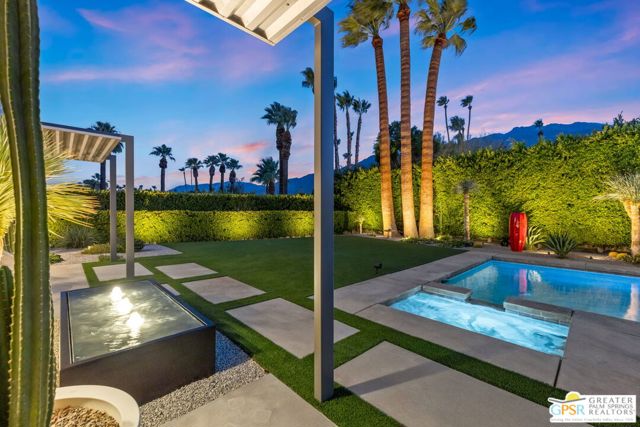 1449 N Via Miraleste, Palm Springs CA: https://media.crmls.org/mediaz/c33b3270-ae05-4cbb-9d58-b6e5601ca240.jpg